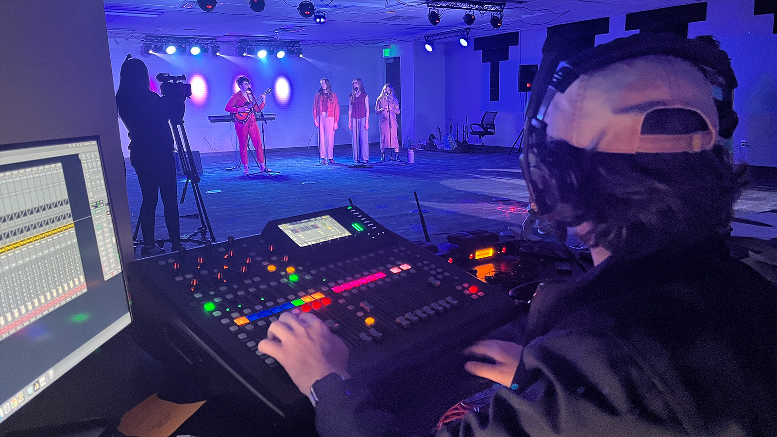 Two Second Media event production at The Arizona Center musical performance