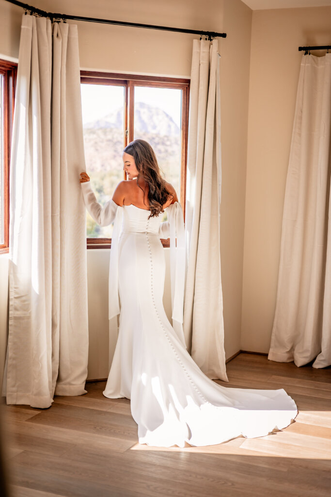 Sydney & Jordan — Sedona Wedding - bride