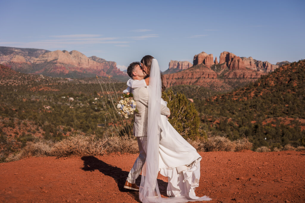 Sydney & Jordan — Sedona Wedding - wedding pictures